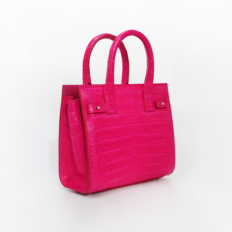 Le Tote Medium in Hot Pink Croc